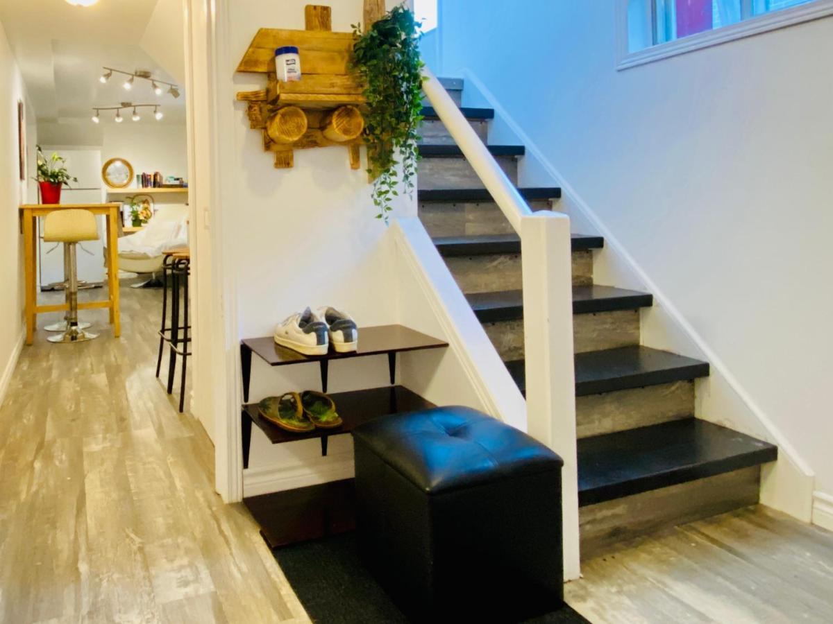 Toronto Bed & Breakfast - Free Parking Экстерьер фото