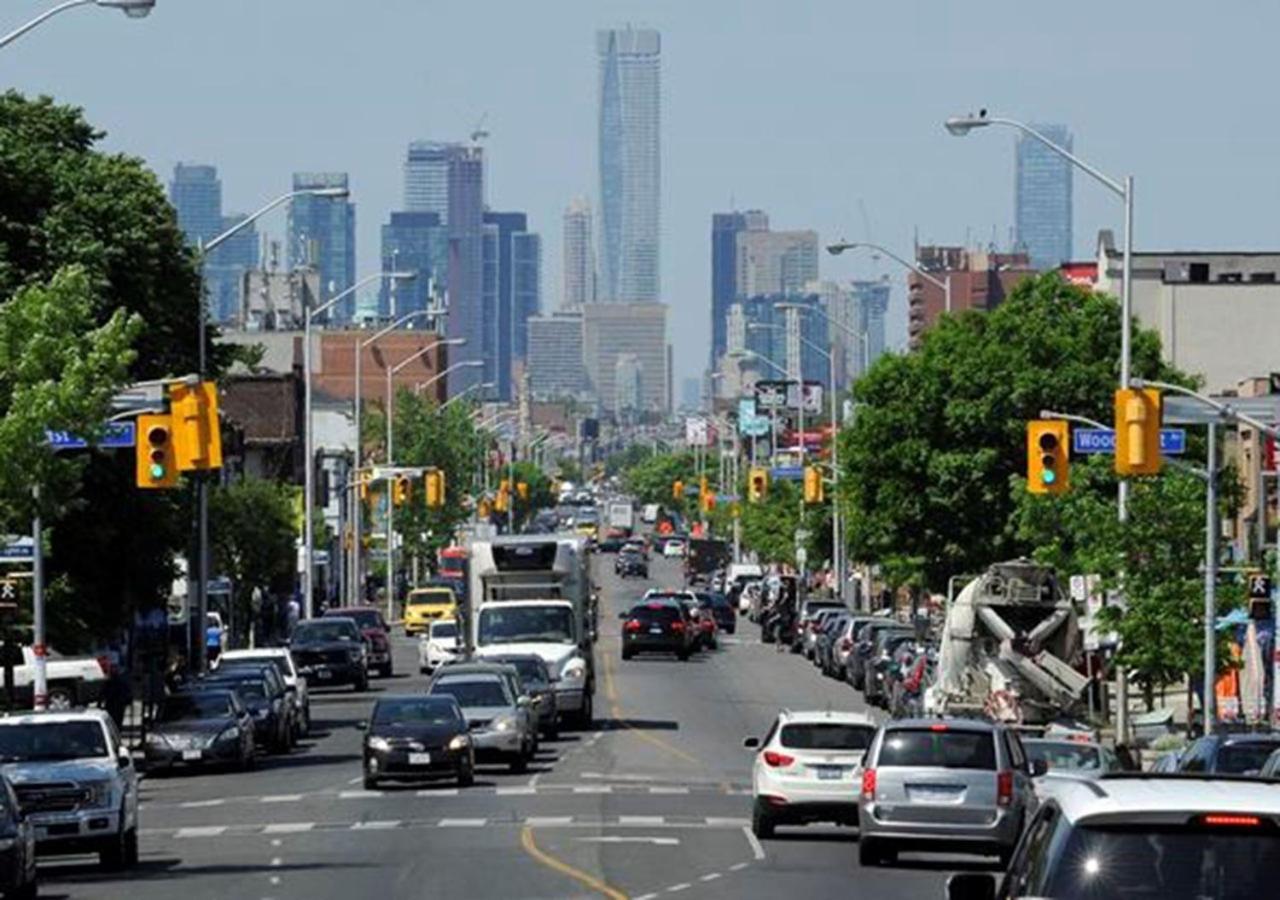Toronto Bed & Breakfast - Free Parking Экстерьер фото