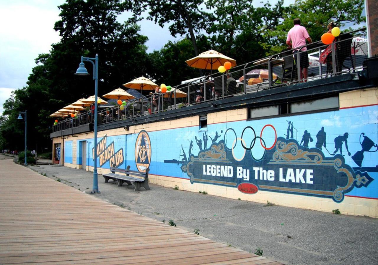Toronto Bed & Breakfast - Free Parking Экстерьер фото